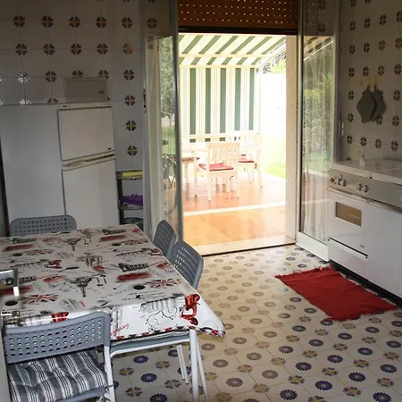 Villa Short Lets Al Mare Siracusa *