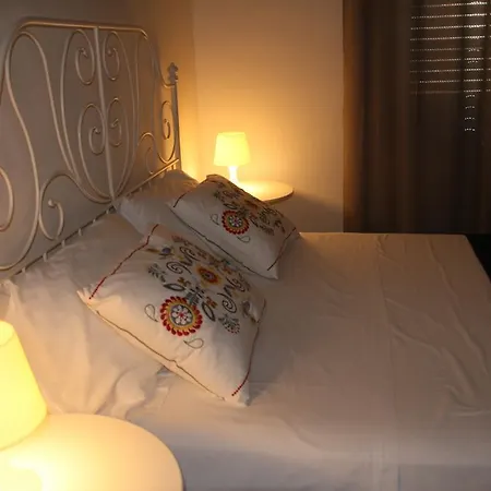 Short Lets Al Mare Siracusa Villa *